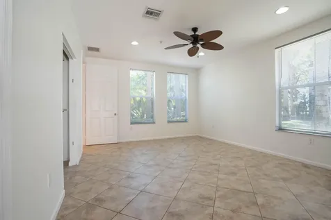 1356 Piazza Pitti Boynton Beach FL 33426