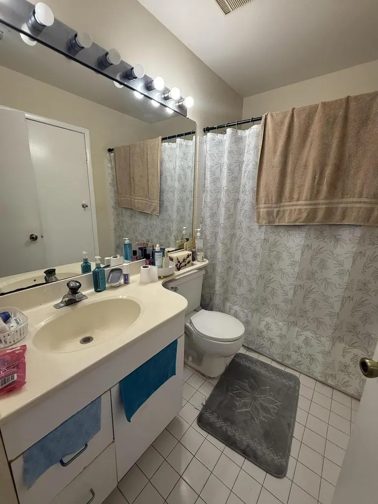 902 Coral Club Drive Coral Springs FL 33071
