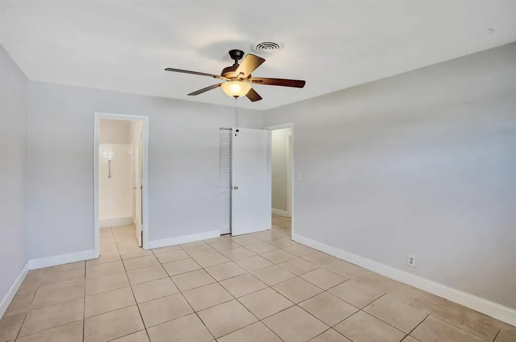 113 SE 14th Street Deerfield Beach FL 33441