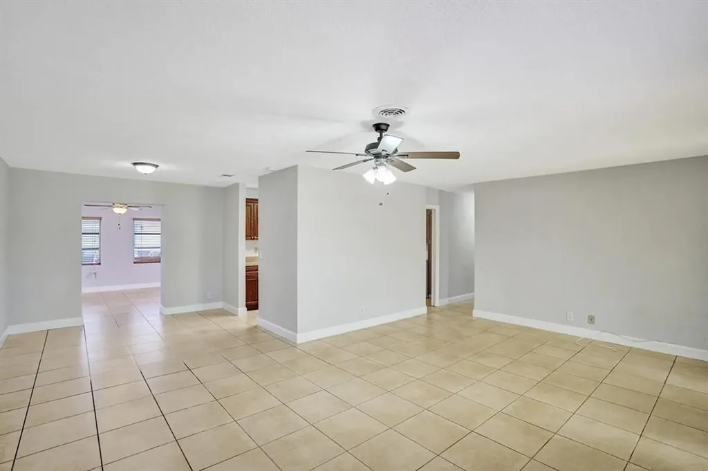 113 SE 14th Street Deerfield Beach FL 33441
