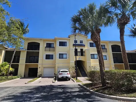 2805 Veronia Drive Palm Beach Gardens FL 33410