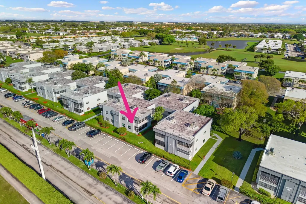 932 Flanders T Delray Beach FL 33484