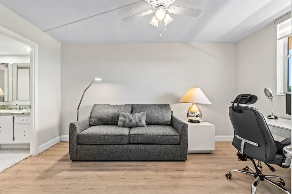 6461 NW 2nd Avenue Boca Raton FL 33487