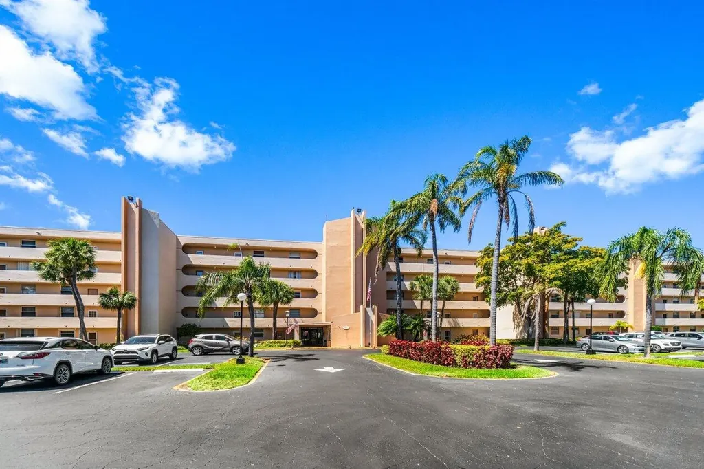 6461 NW 2nd Avenue Boca Raton FL 33487