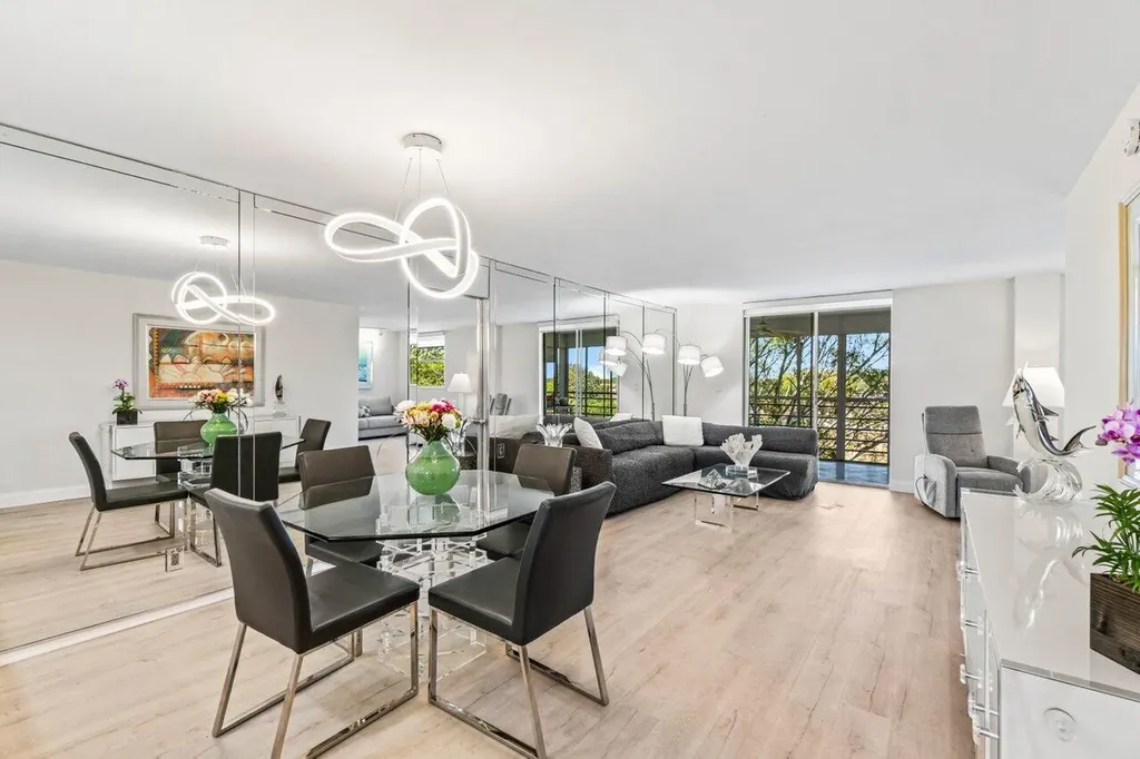 6461 NW 2nd Avenue Boca Raton FL 33487