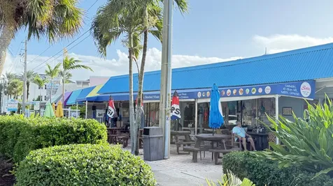 6714 Rumine Circle Vero Beach FL 32967