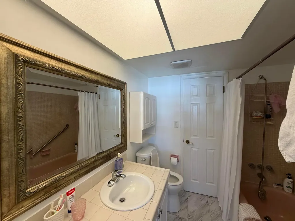 2551 W Golf Boulevard Pompano Beach FL 33064