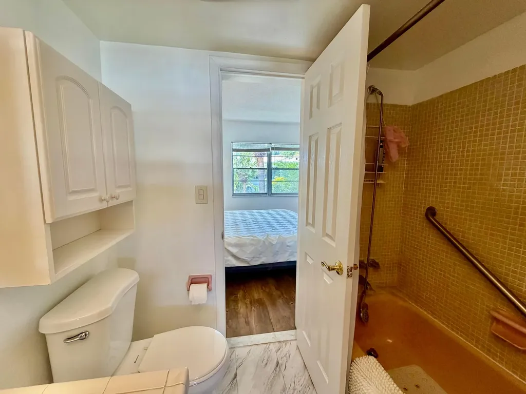 2551 W Golf Boulevard Pompano Beach FL 33064