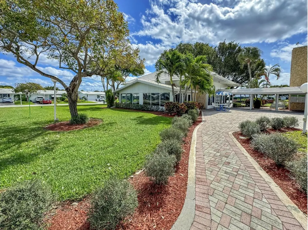 2551 W Golf Boulevard Pompano Beach FL 33064