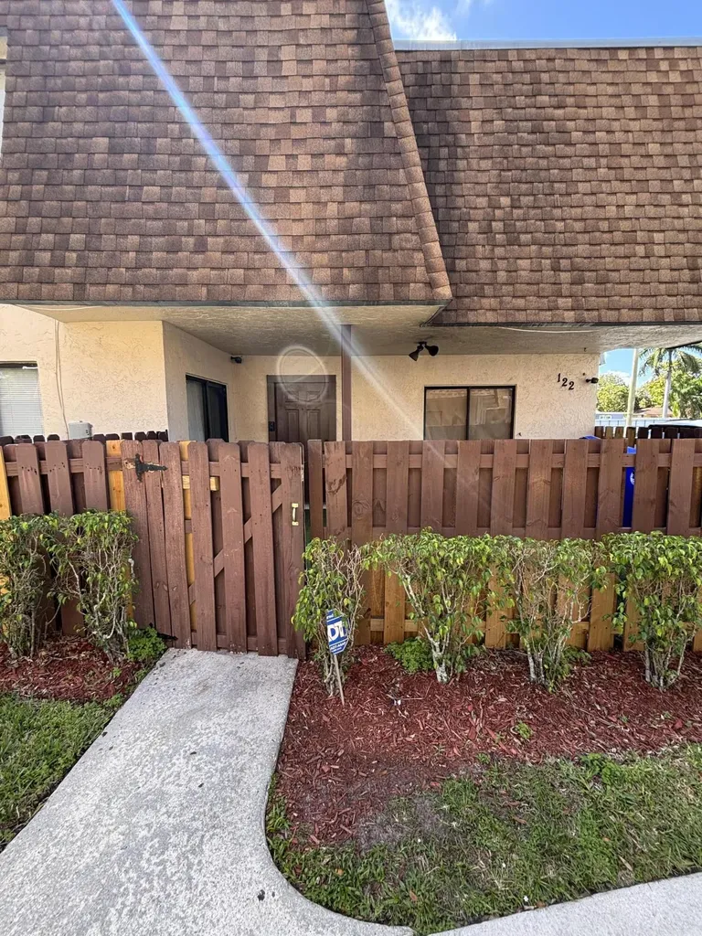 122 San Remo Boulevard North Lauderdale FL 33068