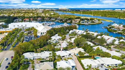 3501 Captains Way Jupiter FL 33477