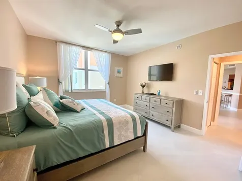 806 E Windward Way Lantana FL 33462