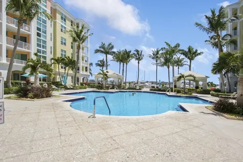 806 E Windward Way Lantana FL 33462