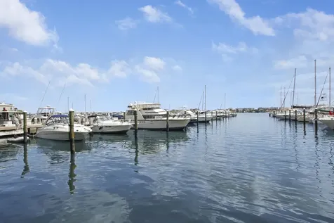 806 E Windward Way Lantana FL 33462