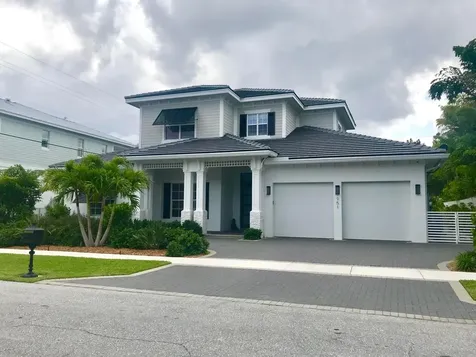 951 NE 2nd Terrace Boca Raton FL 33432
