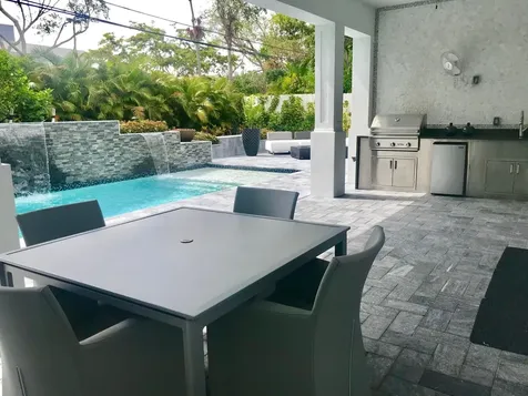 951 NE 2nd Terrace Boca Raton FL 33432