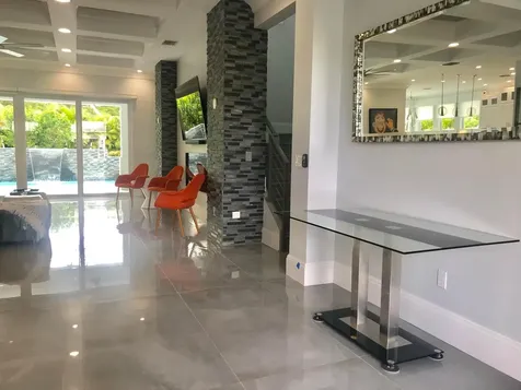 951 NE 2nd Terrace Boca Raton FL 33432