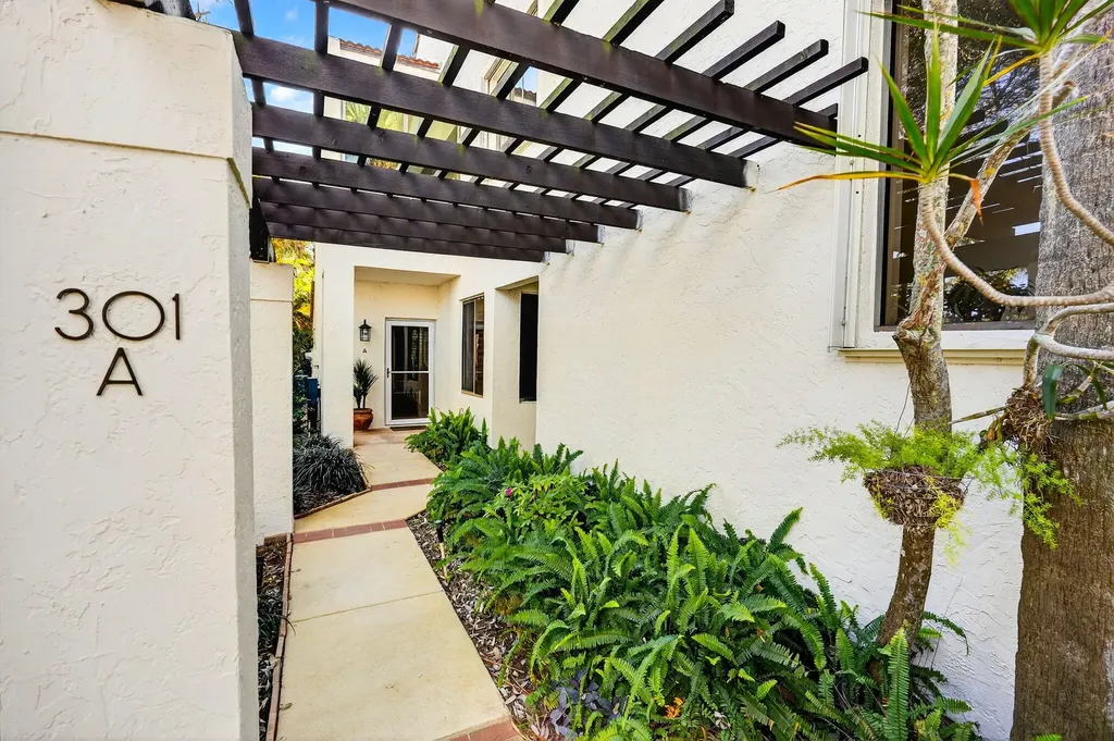 301 Sea Oats Drive Juno Beach FL 33408