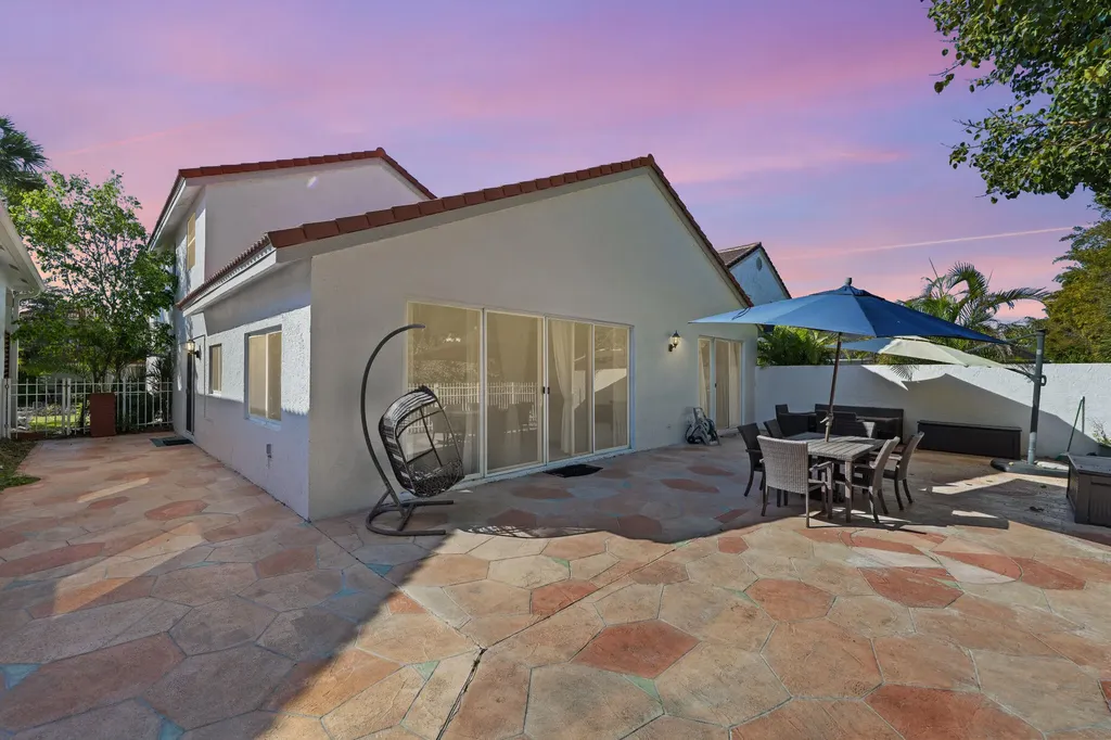 10418 Buena Ventura Drive Boca Raton FL 33498