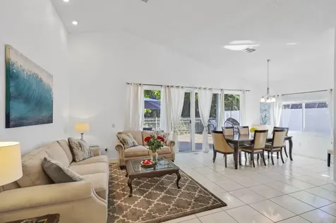 10418 Buena Ventura Drive Boca Raton FL 33498