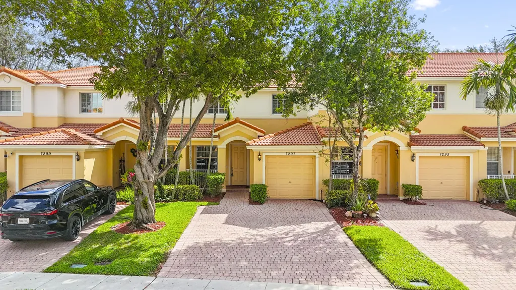 7297 Briella Drive Boynton Beach FL 33437