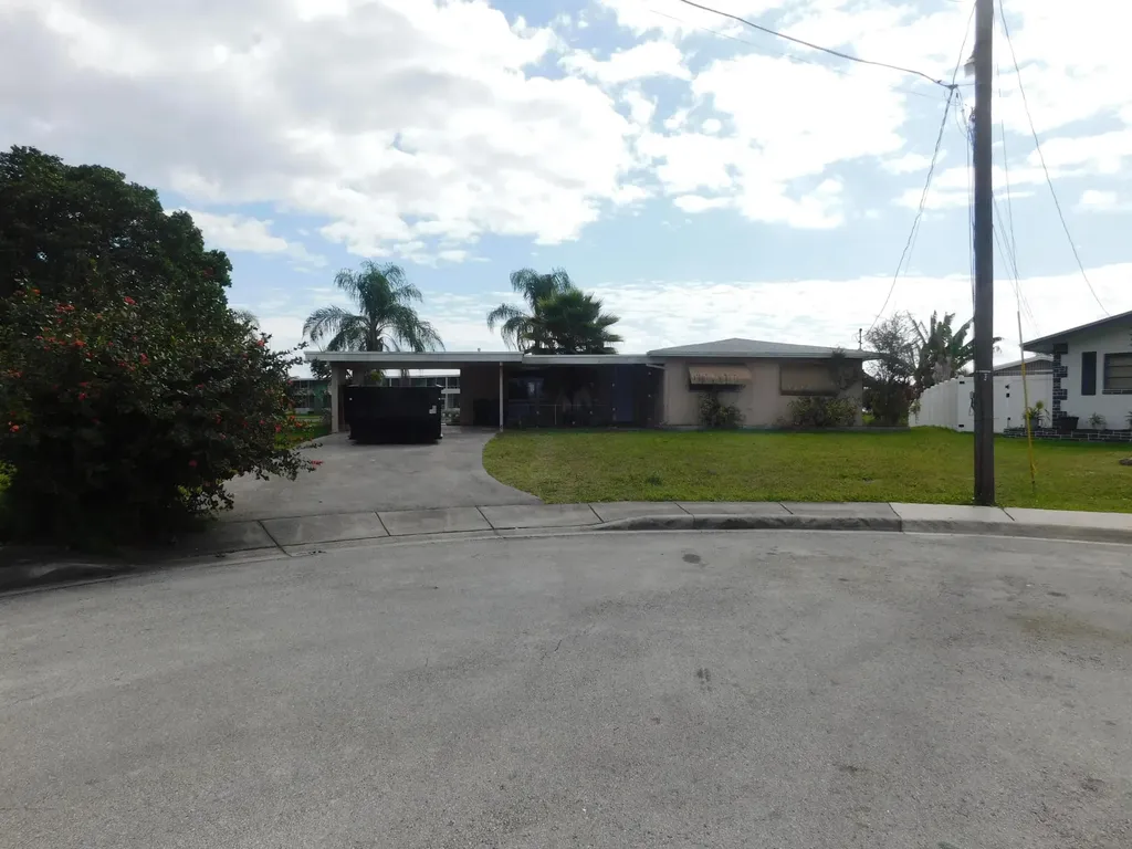 1250 NW 63rd Way Margate FL 33063