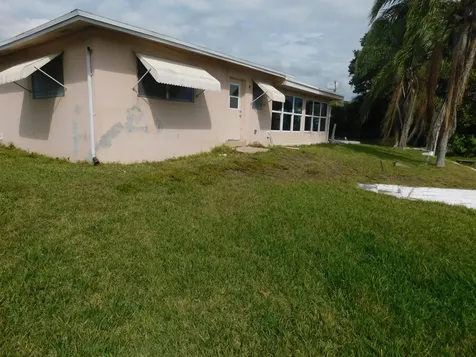 1250 NW 63rd Way Margate FL 33063