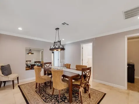527 E Causeway Boulevard Vero Beach FL 32963