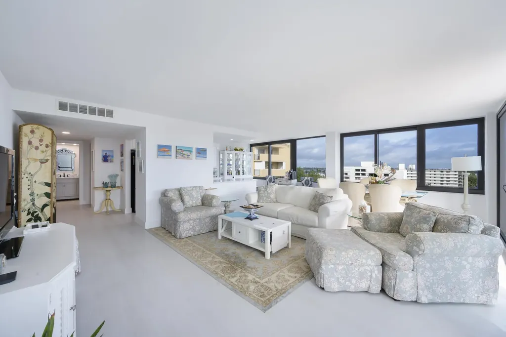 3589 S Ocean Boulevard South Palm Beach FL 33480