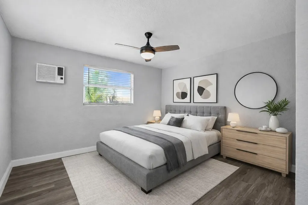 2261 NW 2nd Street Pompano Beach FL 33069