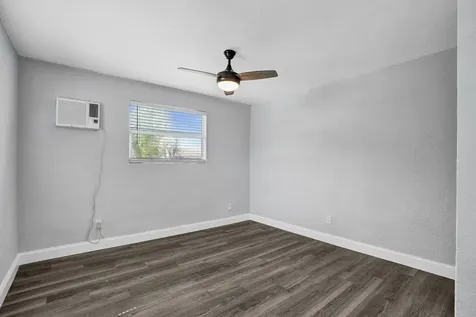 2261 NW 2nd Street Pompano Beach FL 33069