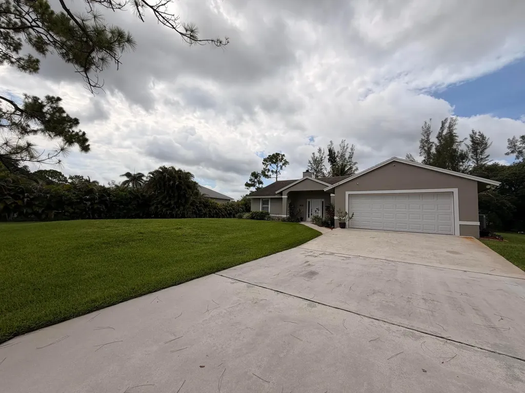 13714 78th Place N West Palm Beach FL 33412
