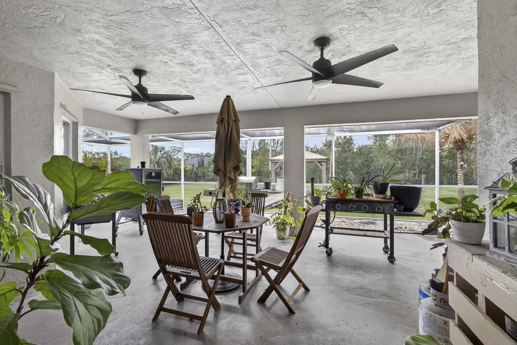 13714 78th Place N West Palm Beach FL 33412