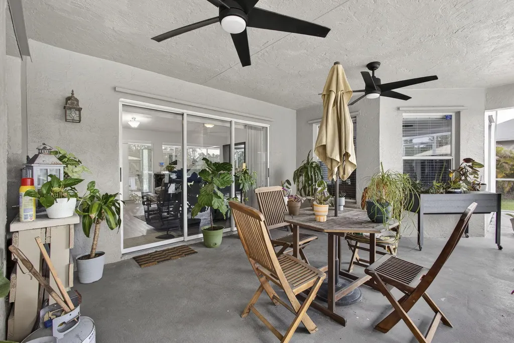 13714 78th Place N West Palm Beach FL 33412