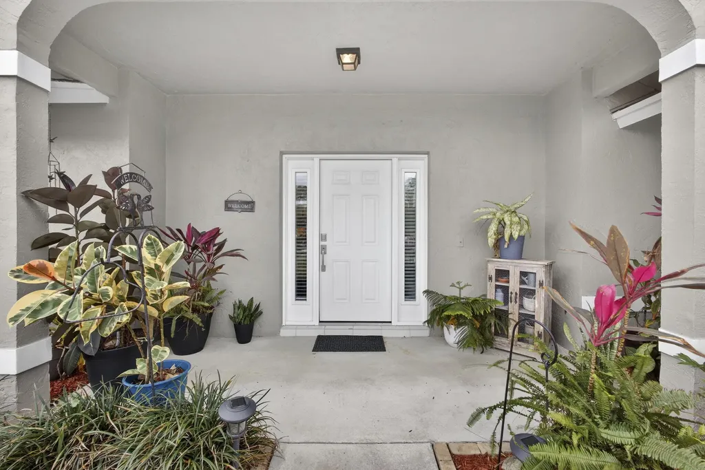 13714 78th Place N West Palm Beach FL 33412