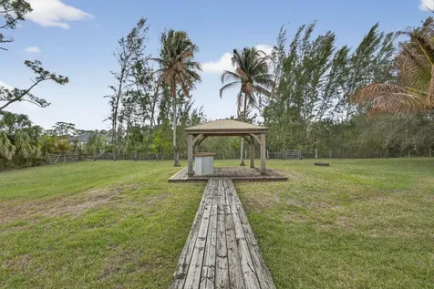 13714 78th Place N West Palm Beach FL 33412