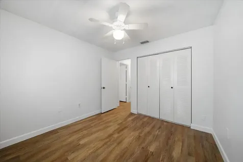 1383 NW 122nd Terrace Pembroke Pines FL 33026