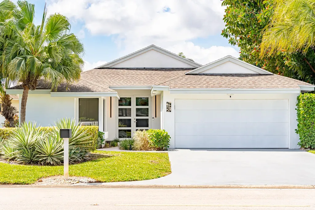 6120 Brandon Street Palm Beach Gardens FL 33418