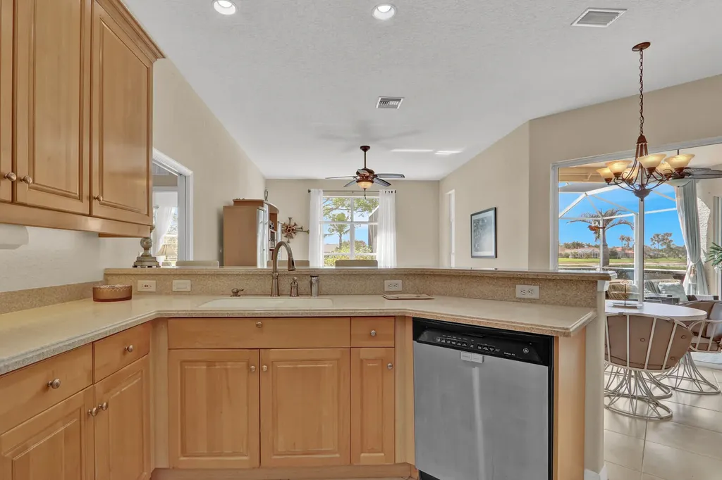 189 SW Snapdragon Circle Port St Lucie FL 34953