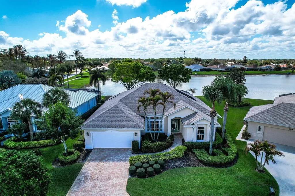 189 SW Snapdragon Circle Port St Lucie FL 34953