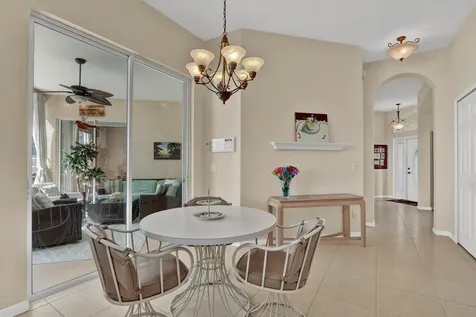 189 SW Snapdragon Circle Port St Lucie FL 34953