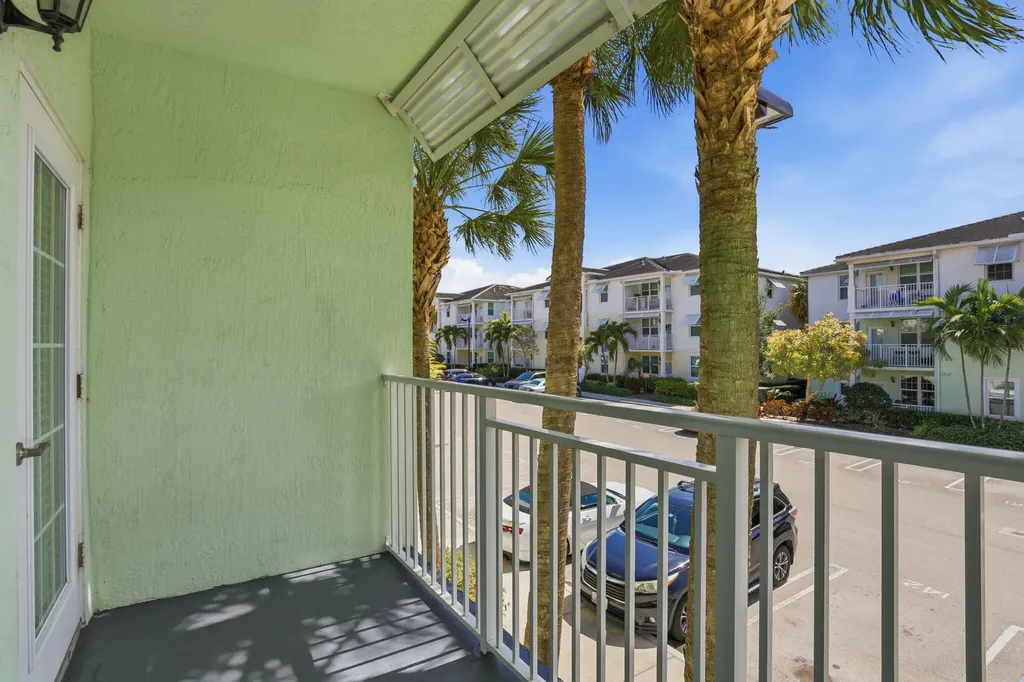 3605 High Ridge Way Boynton Beach FL 33426