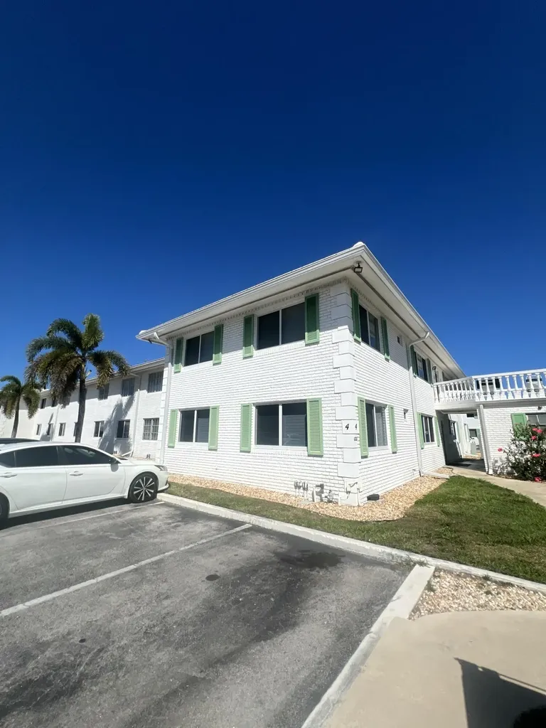 1821 NE 62nd Street Fort Lauderdale FL 33308