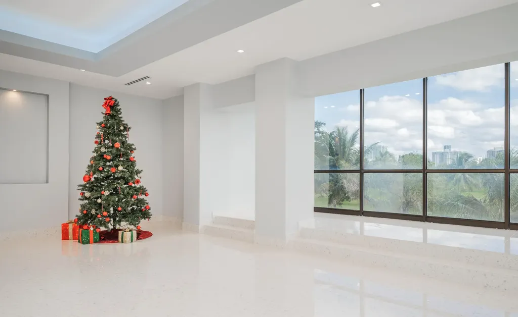 20335 W Country Club Drive Aventura FL 33180