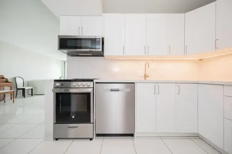 20335 W Country Club Drive Aventura FL 33180