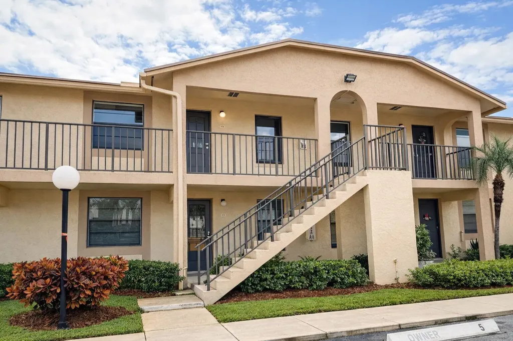 9480 Boca Cove Circle Boca Raton FL 33428