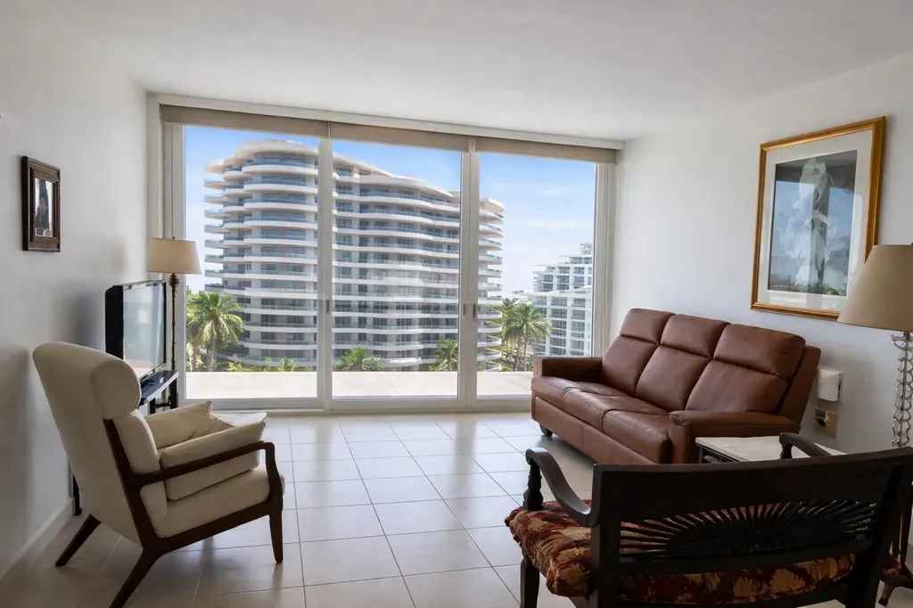 5401 Collins Avenue Miami Beach FL 33140
