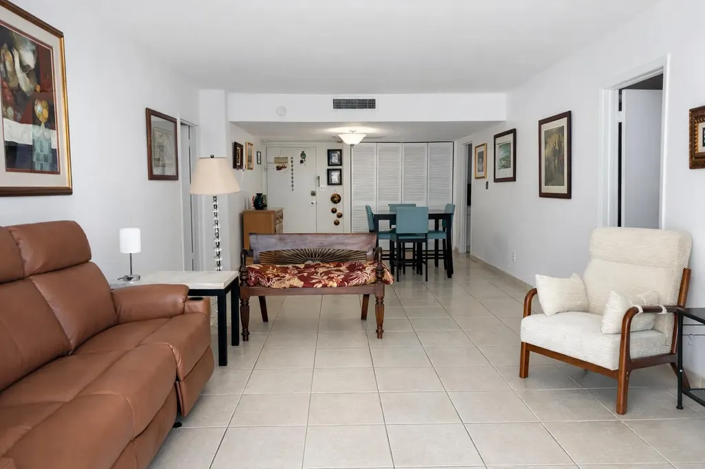 5401 Collins Avenue Miami Beach FL 33140