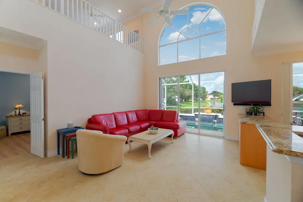 6005 Newport Village Way Lake Worth FL 33463