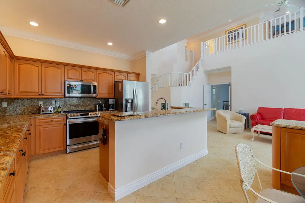6005 Newport Village Way Lake Worth FL 33463